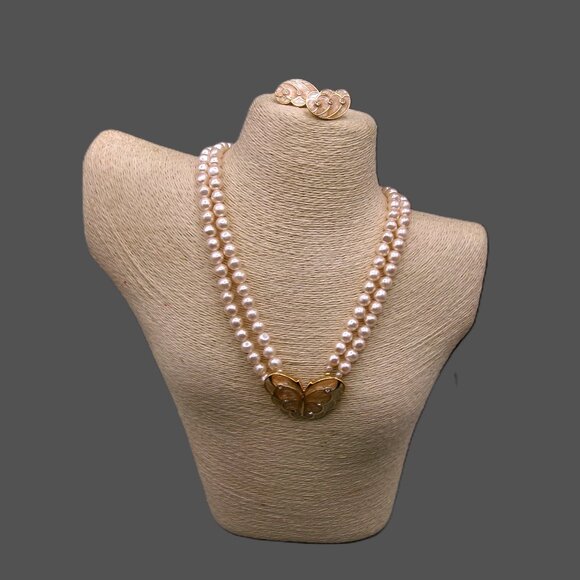 KJL Avon Papillion Necklace Earrings Faux Pearls, Butterfly Pendant, Vtg Ser - Picture 1 of 8